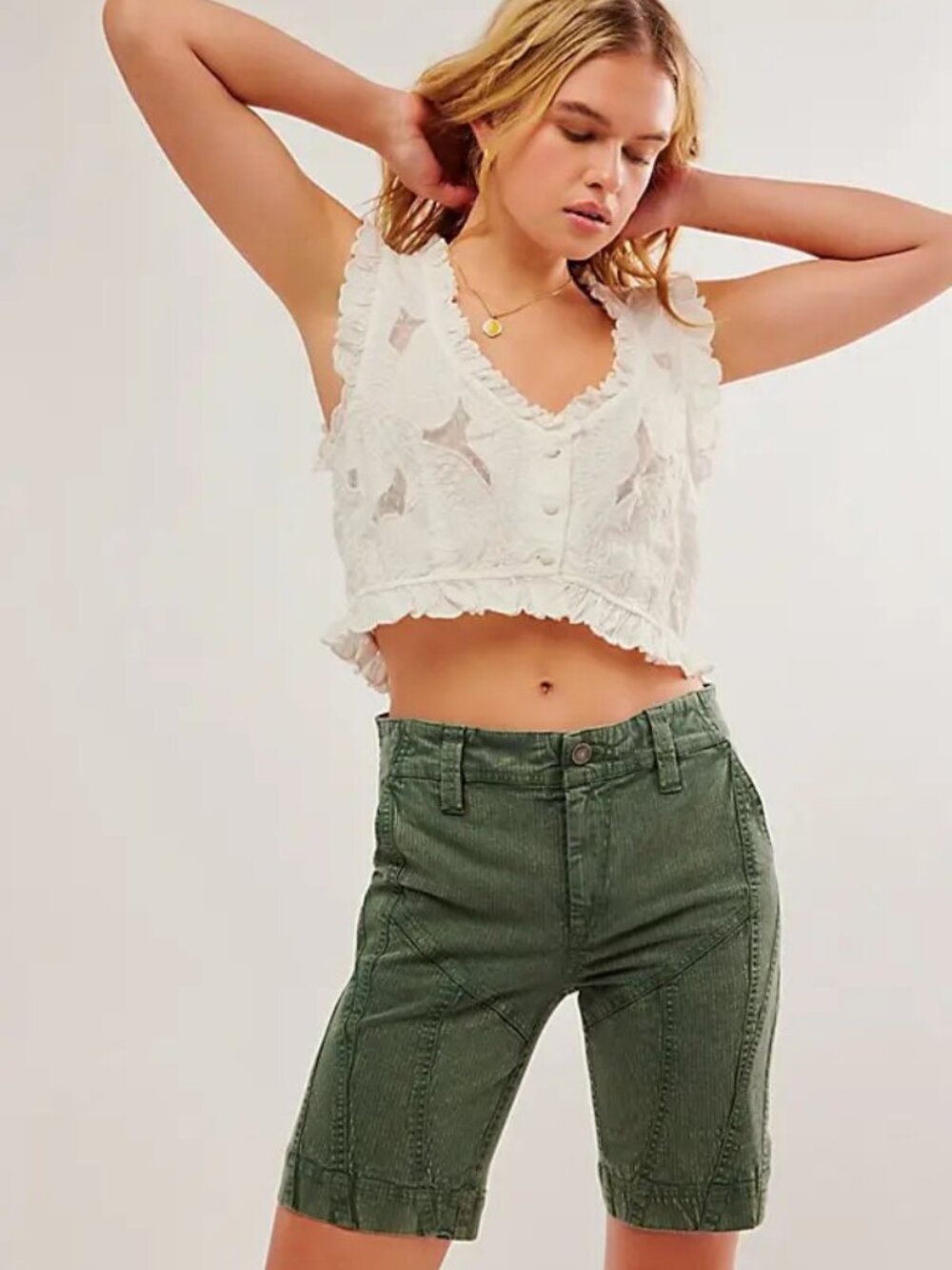FREE PEOPLE bette washed moto shorts utility Bermuda in dried pine (sz8)